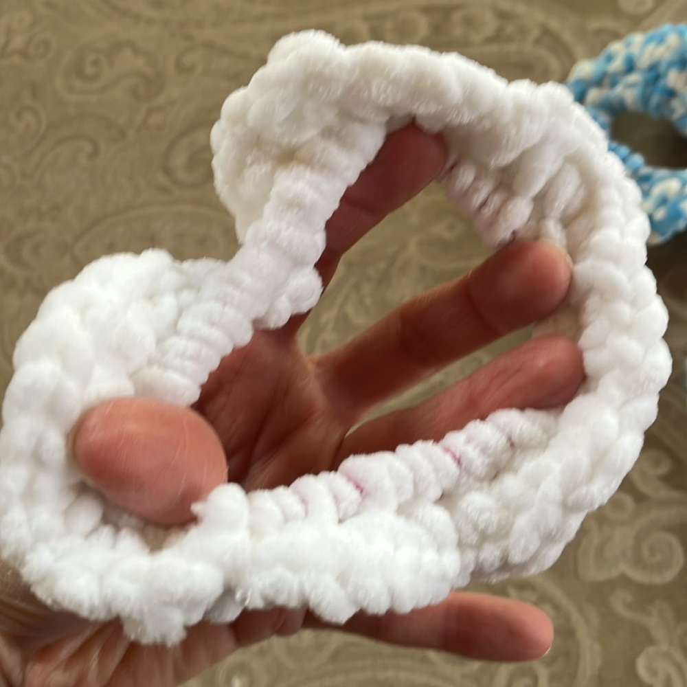 Handmade chenille elastic band scrunchies white & blue - Picture 2 of 3